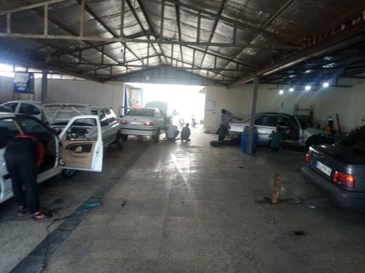 عکس خدمات خودرو پارسیان