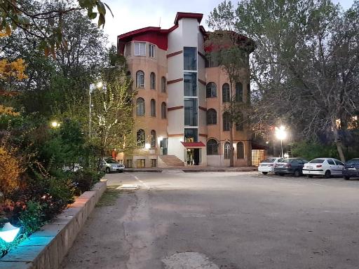 عکس مرکز رفاهی میلاد دماوند