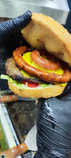 عکس فست فود فیفتی برگر