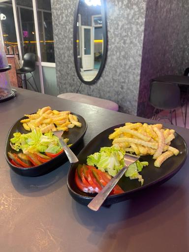 عکس کافه بام لند