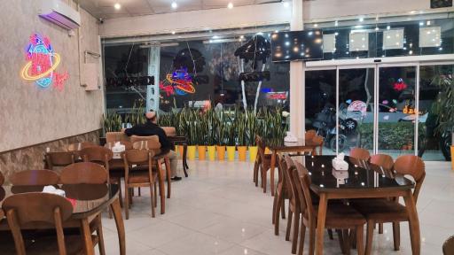 عکس فست‌فود عالیجناب