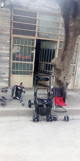 عکس تعمیرگاه کالسکه‌ و یدکی