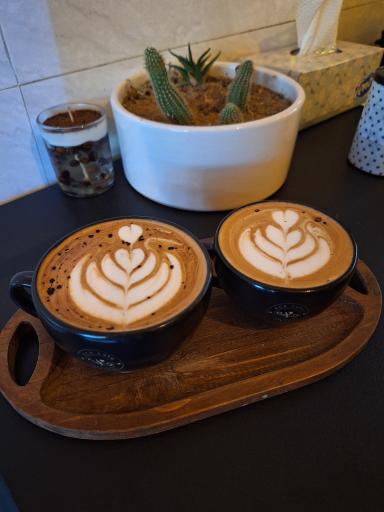 عکس کافه وان