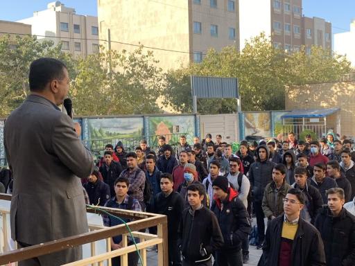 عکس دبیرستان پسرانه شاهد صارمیه