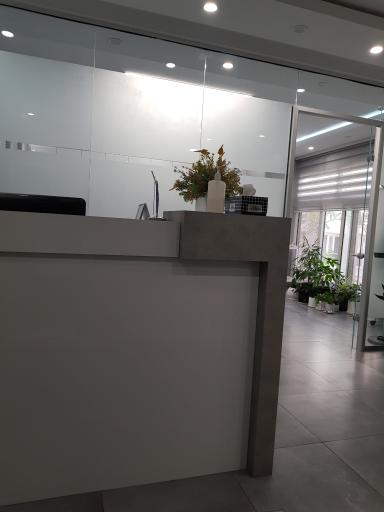 عکس دکتر آیدین صورتگر