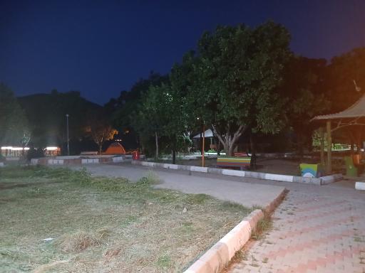 عکس بوستان قلعه
