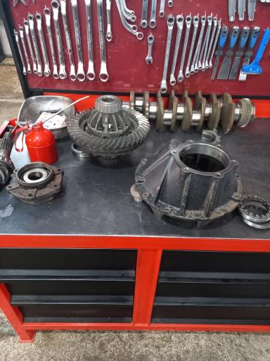 تعمیرگاه ایسوزو عباسی