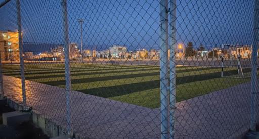 عکس زمین چمن مصنوعی دانشگاه دامغان 