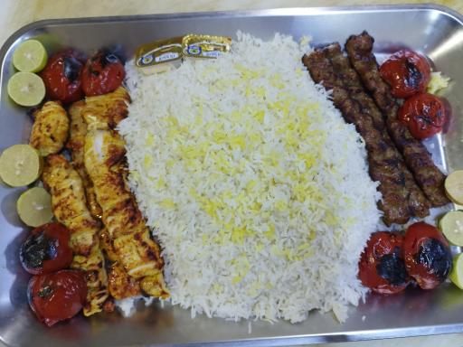 عکس تهیه غذا شاهان 