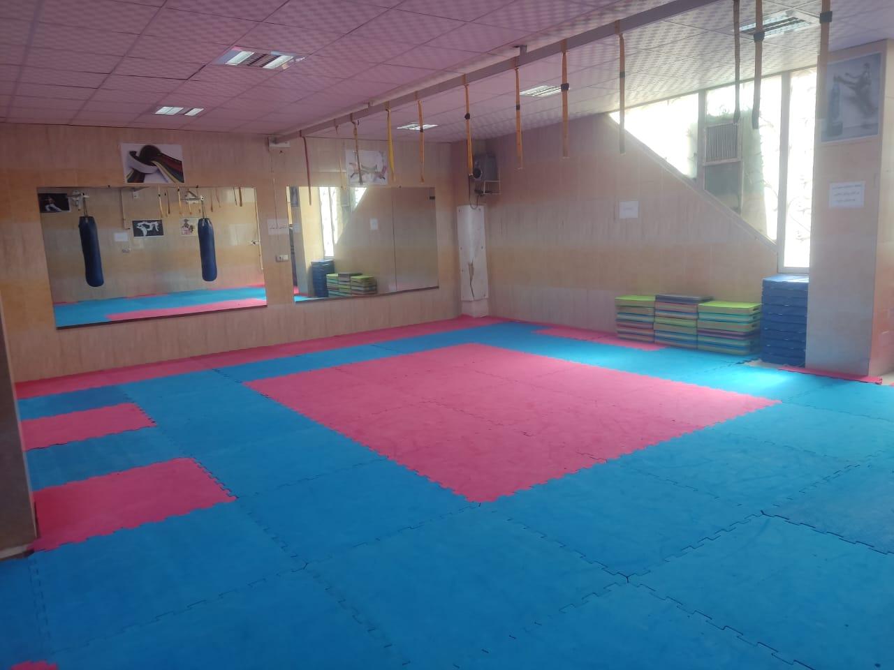 عکس باشگاه ورزشی کیا