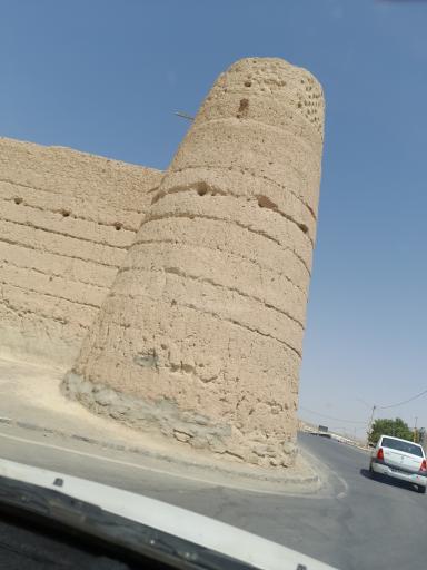 عکس قلعه تاریخی دماب