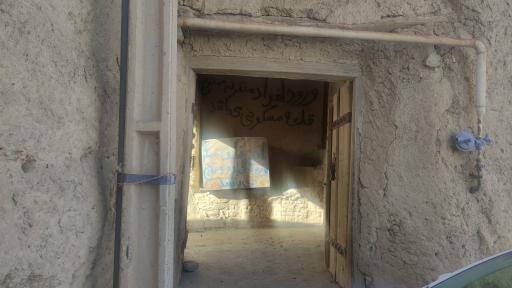 عکس قلعه تاریخی دماب