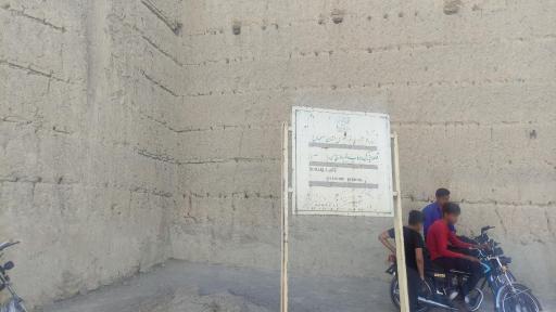 عکس قلعه تاریخی دماب