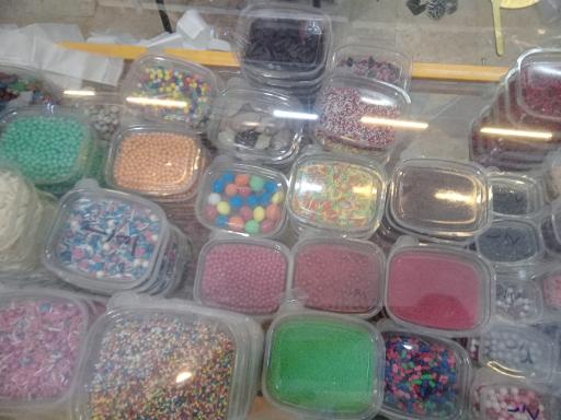 عکس لوازم قنادی تمشک