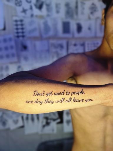 عکس امید تتو مشهد