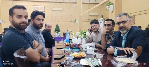 عکس رستوران و سالن غذاخوری کاج