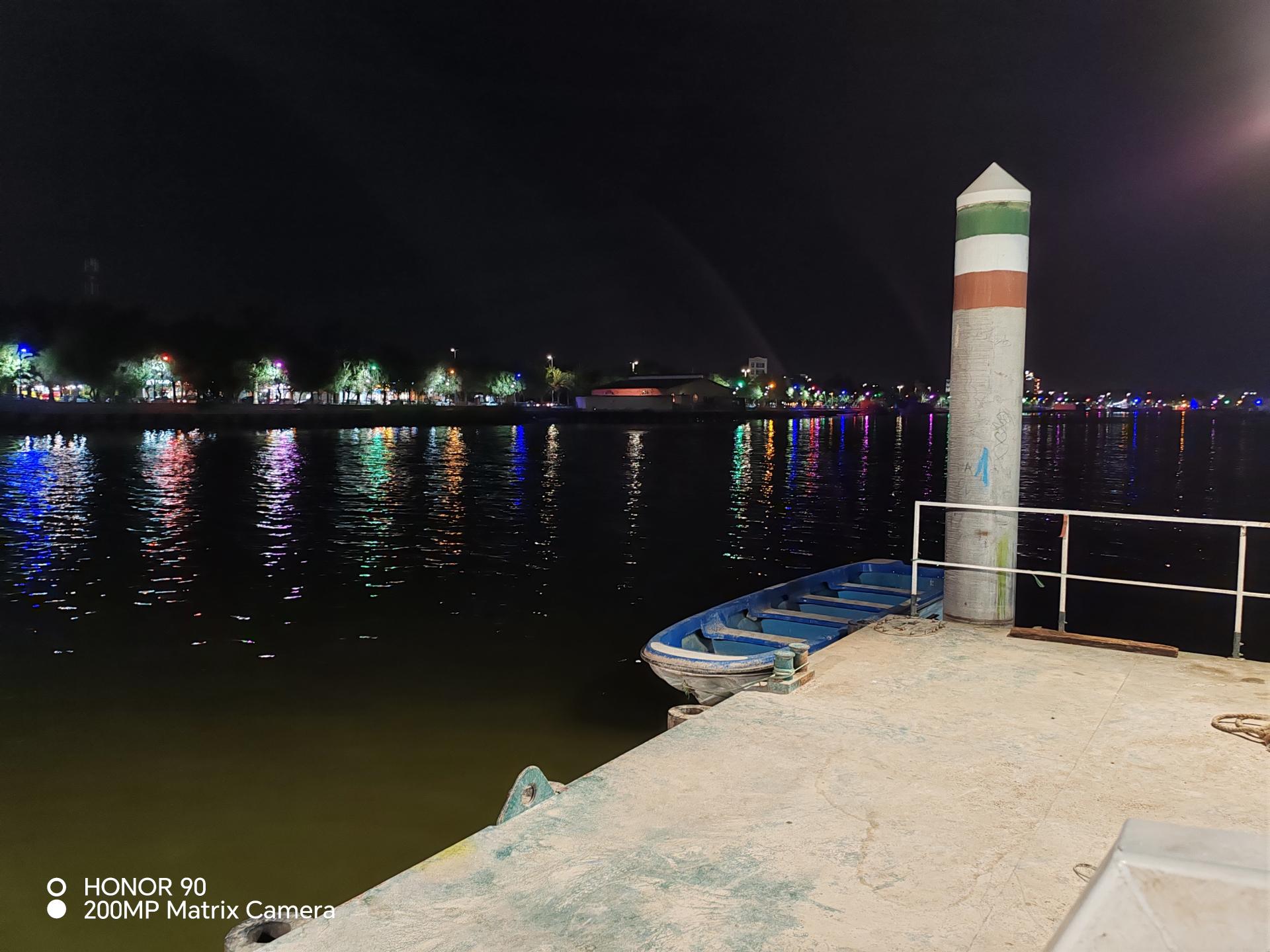 عکس اسکله تفریحی شناور جنوبی