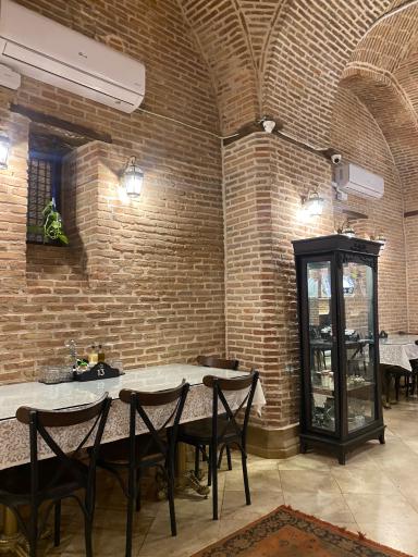 عکس کاروانسرای بهشتیان