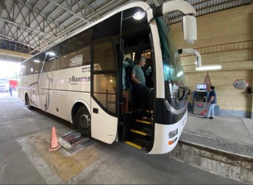 عکس مرکز معاینه فنی خودروهای سنگین