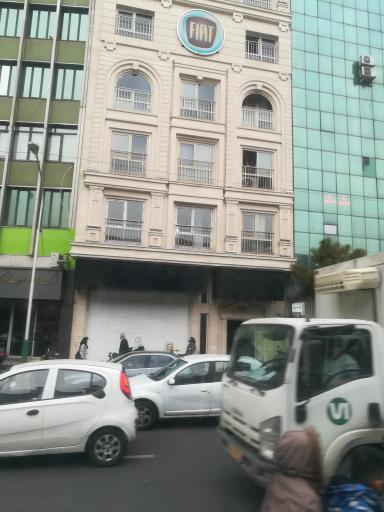 عکس ساختمان فیات FIAT