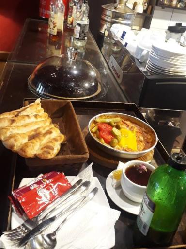 عکس کافه آدم و حوا