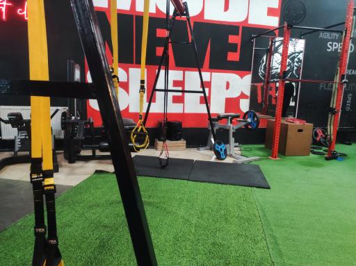 عکس باشگاه بدنسازی رایا