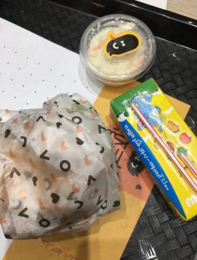 عکس فست فود تیکا