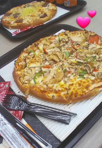 عکس فست فود تیکا