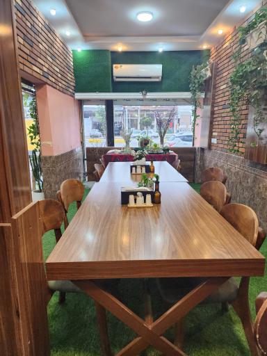 عکس رستوران ریحون 2