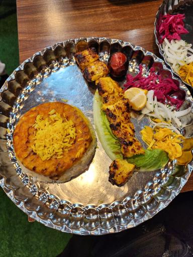 عکس رستوران ریحون 2