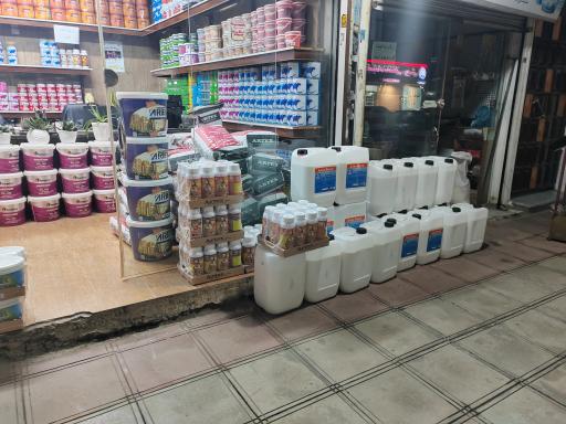 عکس رنگ و ابزار کیان (پخش رنگ نانو و افزودنی های بتن)