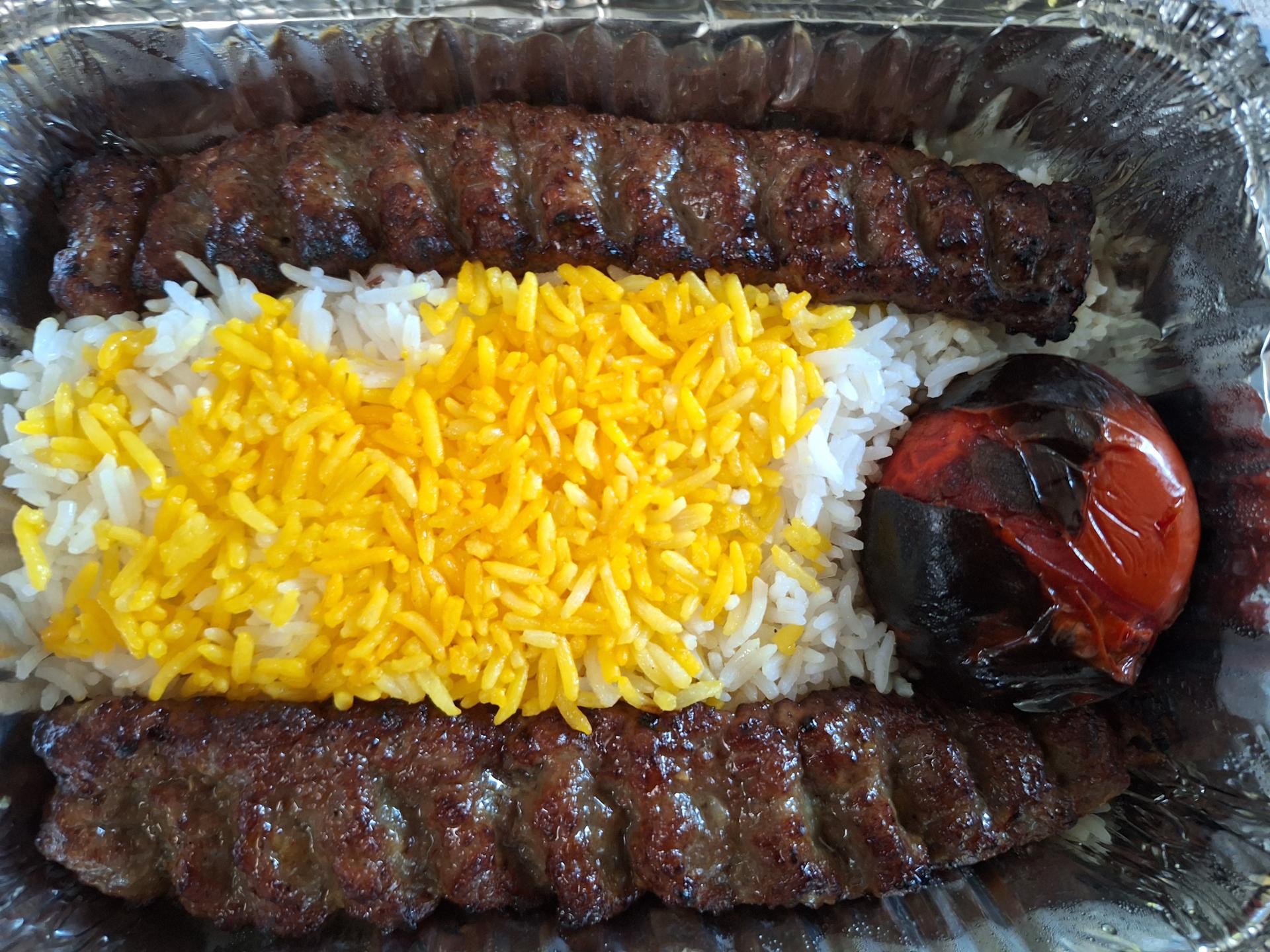 عکس رستوران ریحون 2