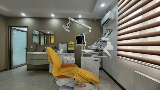 عکس دکتر سمیه عبداله پور متخصص جراحی فک و صورت