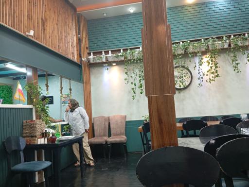 عکس رستوران ریحون 2