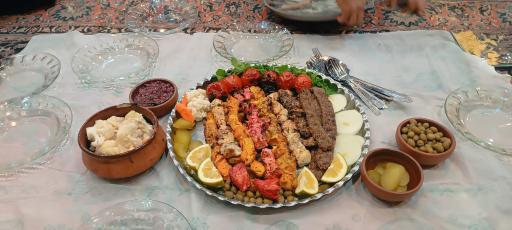 عکس کافه رستوران سنتی آهیل 