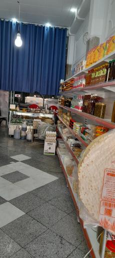 عکس فروشگاه لبنیات سنتی گلدشت
