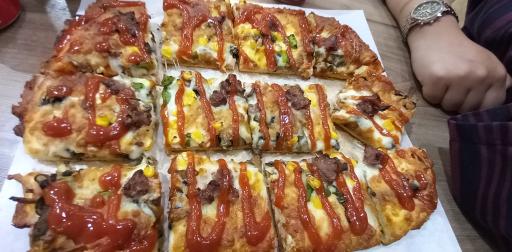 عکس فست فود تیکا