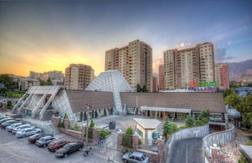 عکس مجتمع مسکونی سبحان قیطریه