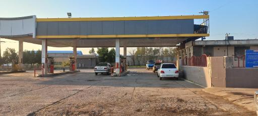 عکس پمپ بنزین