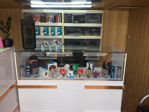 عکس تکنو سیستم