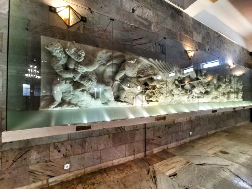 عکس آرامگاه فردوسی