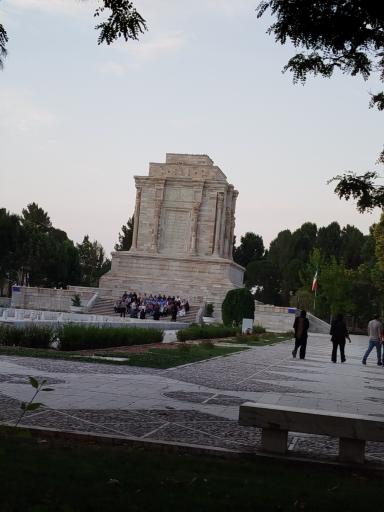 عکس آرامگاه فردوسی