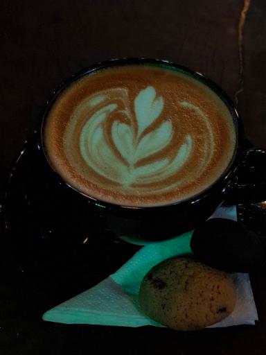 عکس کافه رستوران باماریا