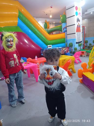 عکس خانه بازی صدرا