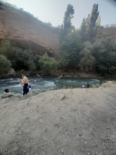 عکس آبشار فصلی