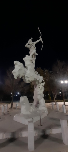 عکس مجسمه آرش کمان گیر