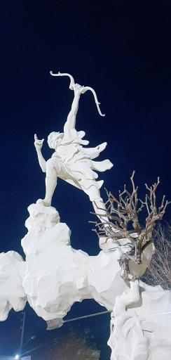 عکس مجسمه آرش کمان گیر