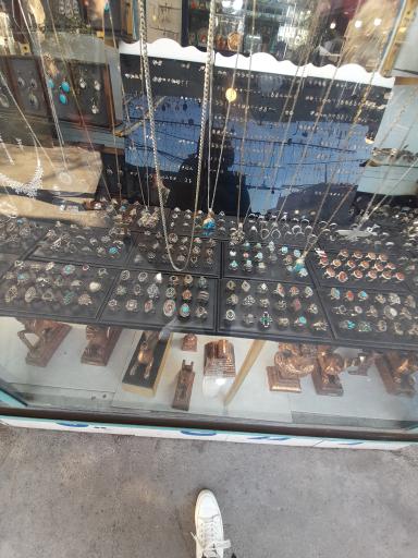 عکس بازارچه خود اشتغالی لاله