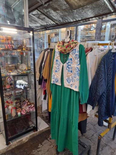 عکس بازارچه خود اشتغالی لاله