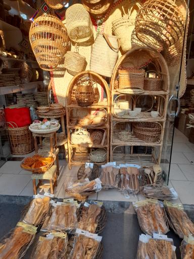 عکس بازارچه خود اشتغالی لاله